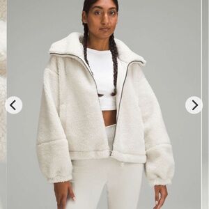 EUC Lululemon Cinchable Fleece Zip-Up
